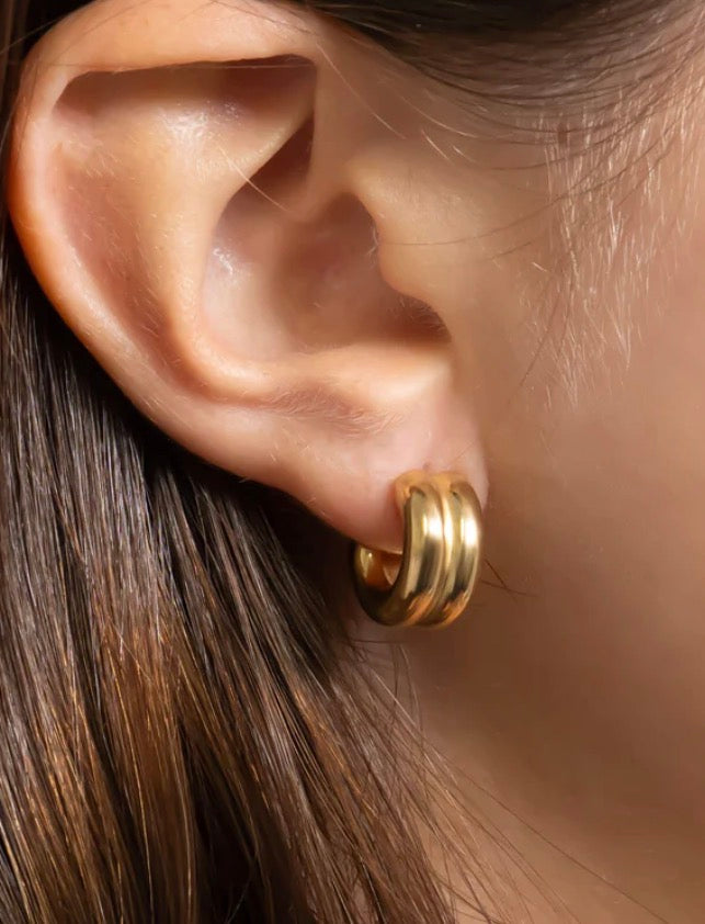 Stainless steel double hoop huggie earring