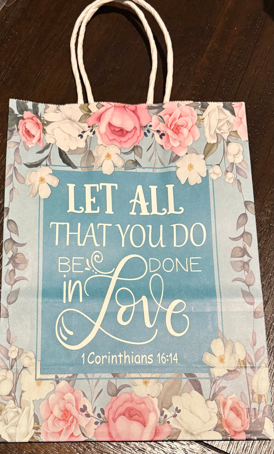 Small paper gift bags