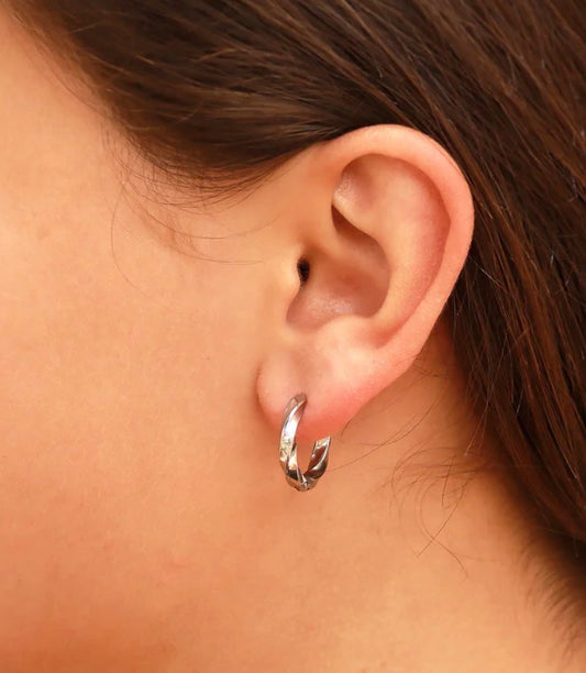 Stainless steel Texture Twist hoop earrings