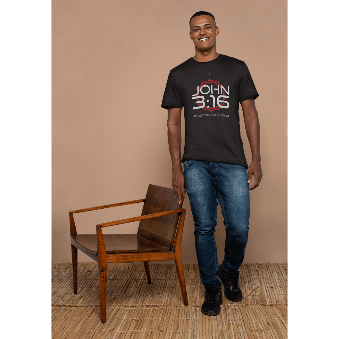 John 3:16  Men's T-Shirt
