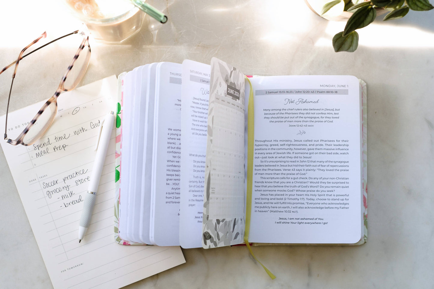 Daily Wisdom for Women 2026 Devotional Collection